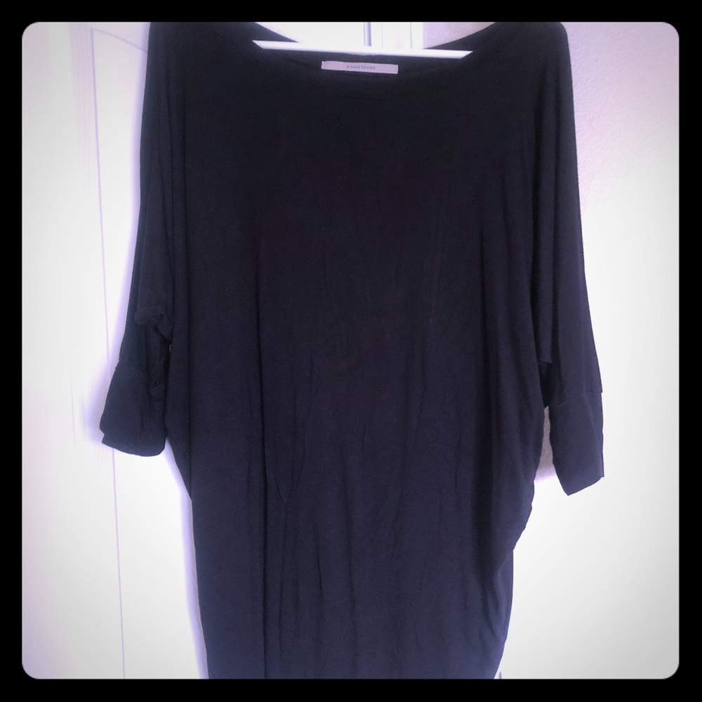 Super flattering flowy 3/4